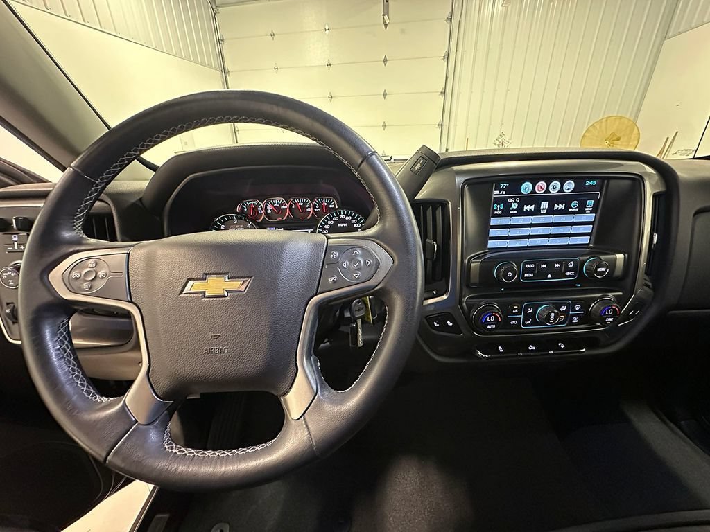 Used 2019 SILVER ICE METALLIC Chevrolet LT image 38