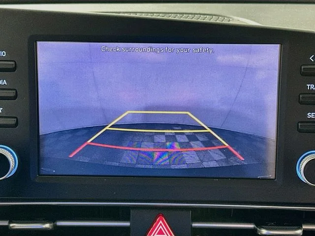 Certified Used 2022 Black Hyundai SE image 15