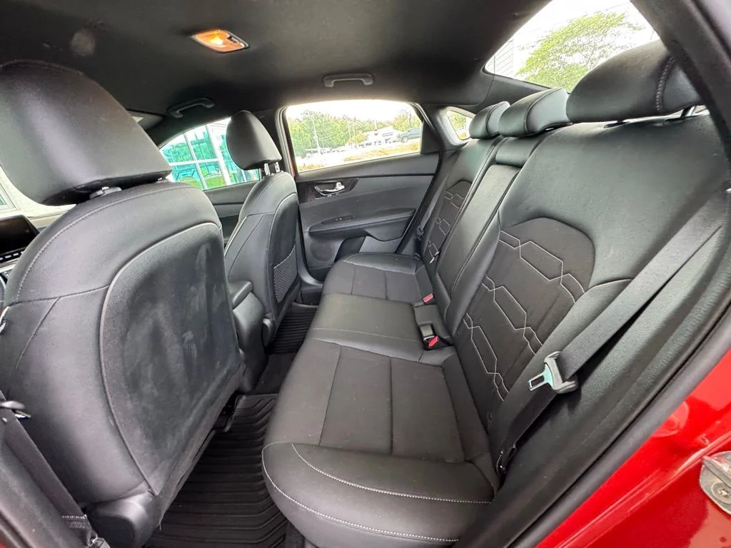Used 2022 Red Kia GT-Line image 19