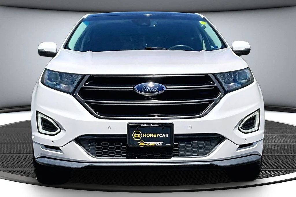 Used 2016 White Ford Sport image 2