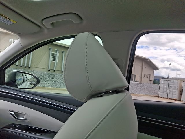 Certified Used 2024 White Hyundai SEL Convenience image 17