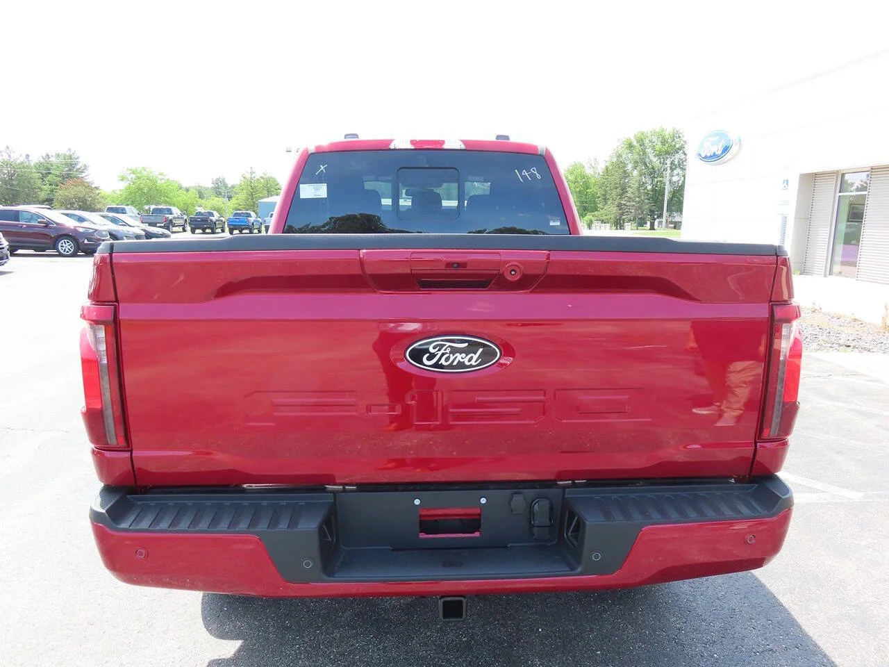 New 2026 Ruby Red Metallic Tinted Clearcoat Ford XLT 4x4 4dr SuperCrew 5.5 ft. SB image 4