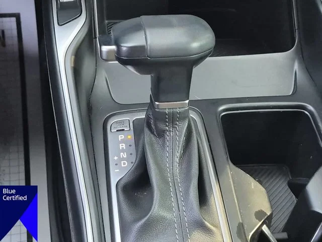Used 2025 White Kia EX image 27