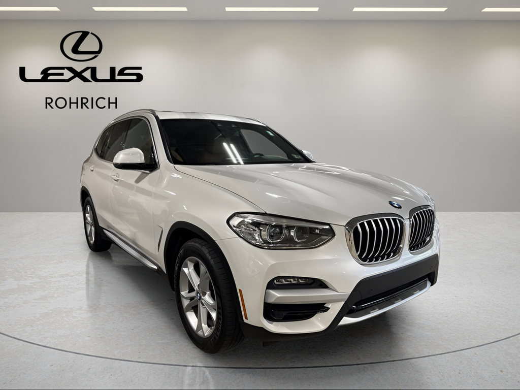 Used 2020 White BMW xDrive30i image 3