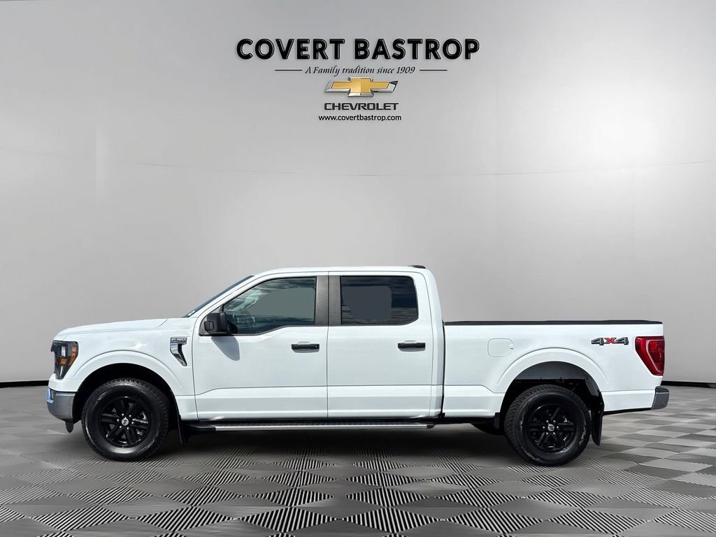 Used 2023 White Ford XLT image 3