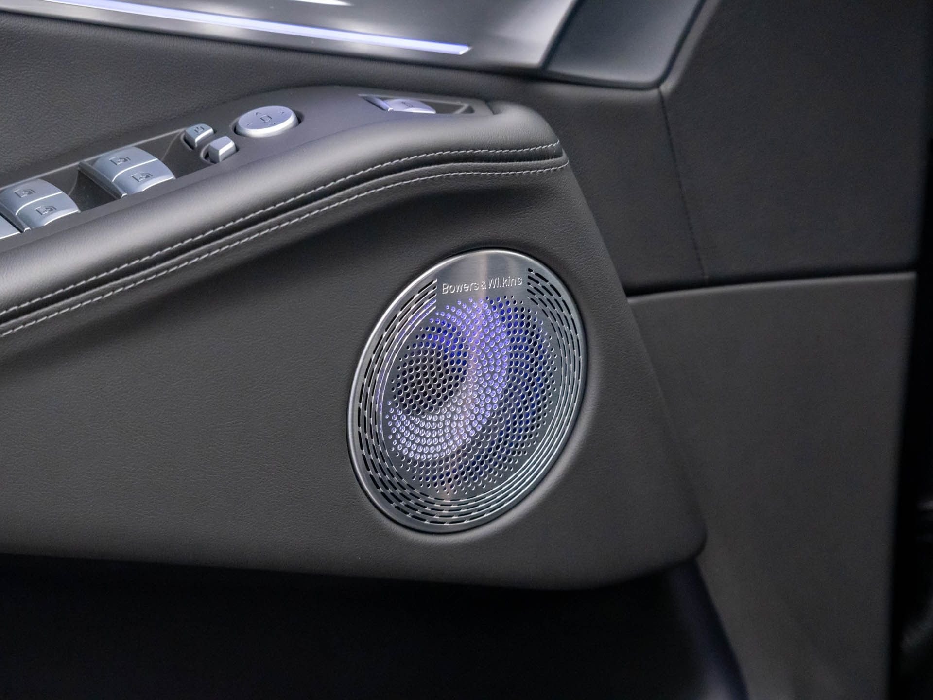 New 2026 Black Sapphire Metallic BMW Label image 14