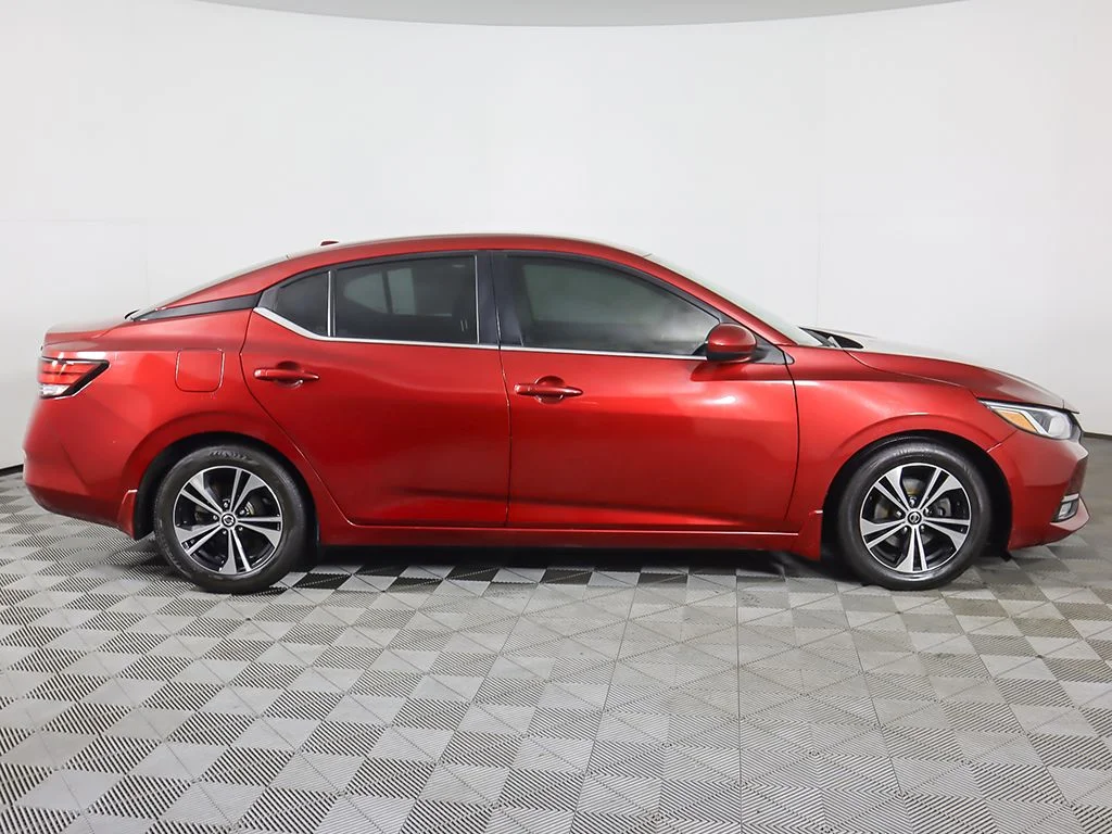 Used 2022 Scarlet Nissan SV image 16