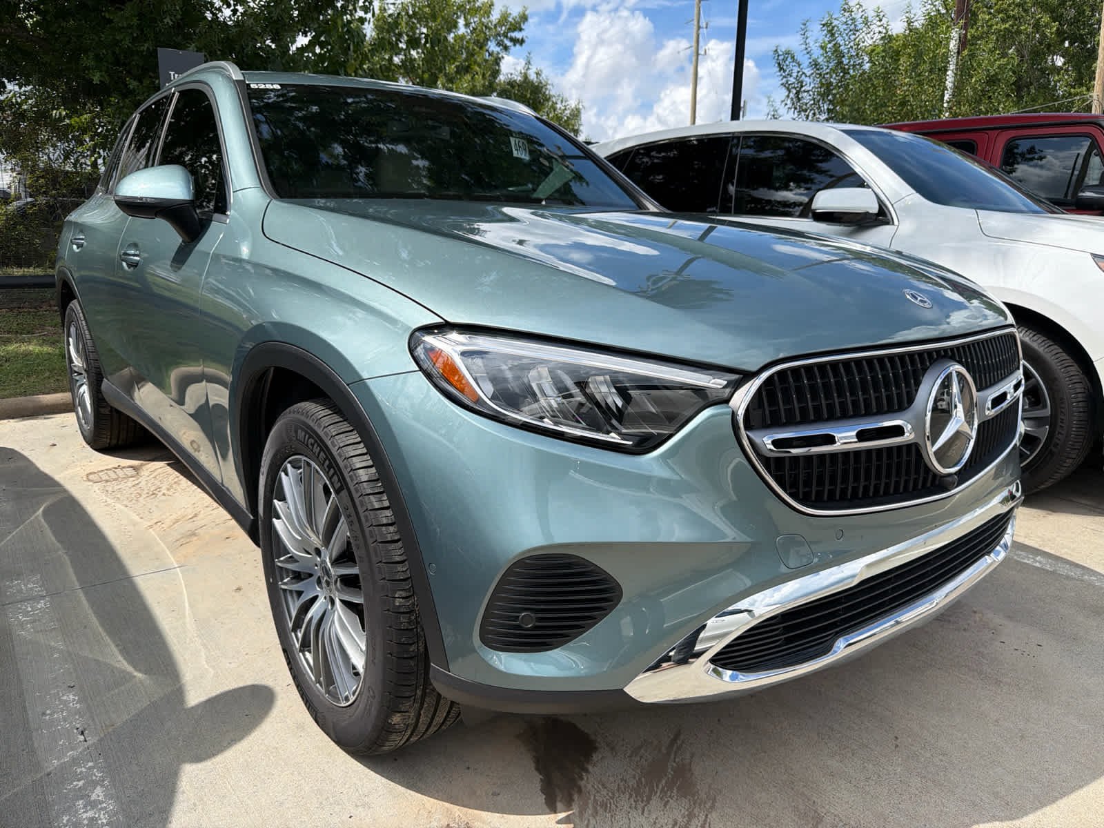 Certified Used 2026 Verde Silver Metallic Mercedes-Benz GLC 300 image 2