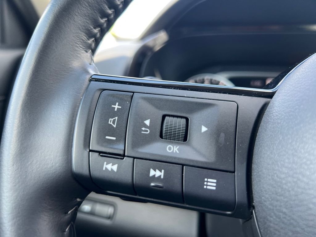 Certified Used 2025 Black Nissan SL image 10