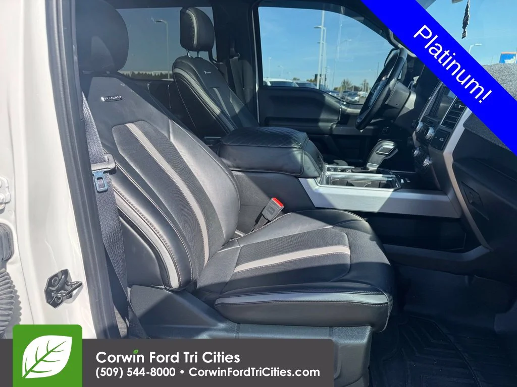 Used 2018 White Platinum Tri-Coat Metallic Ford Platinum image 6