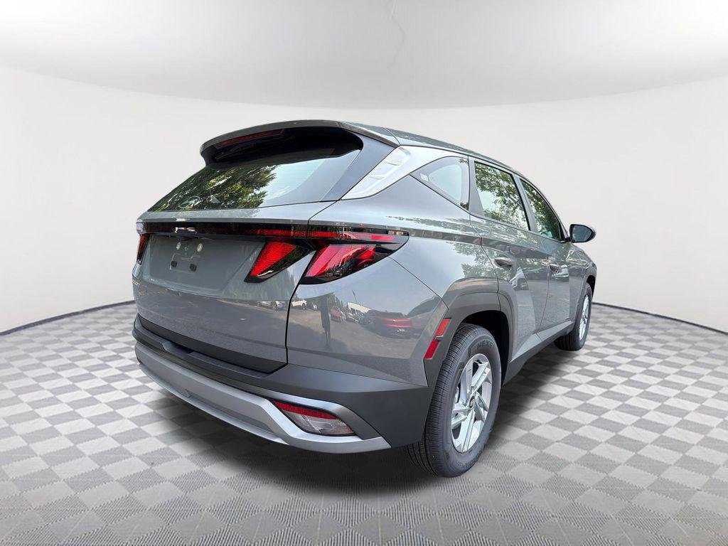 New 2026 Gray Hyundai SE FWD image 5