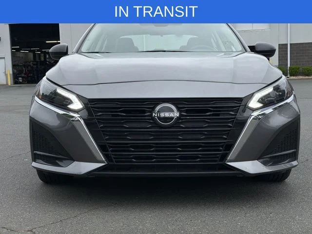 Used 2024 Gray Nissan 2.5 SV image 16