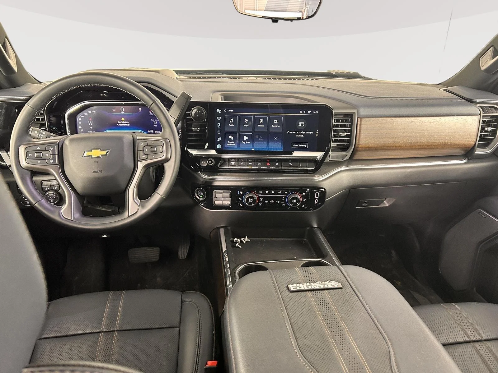 Used 2024 Lakeshore Blue Metallic Chevrolet High Country image 5