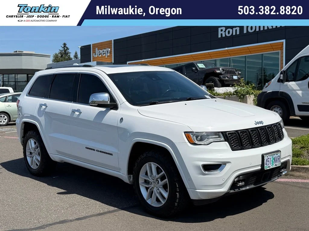 2018 Jeep Grand Cherokee Overland 4WD's photo