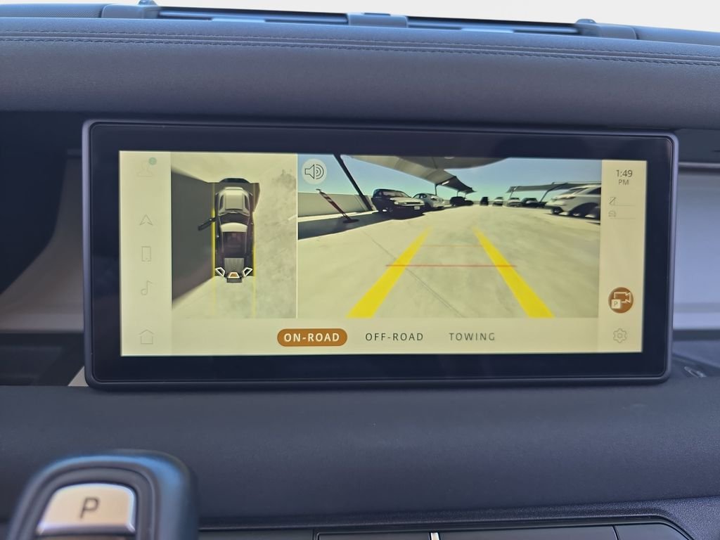 Certified Used 2023 White Land Rover S image 22