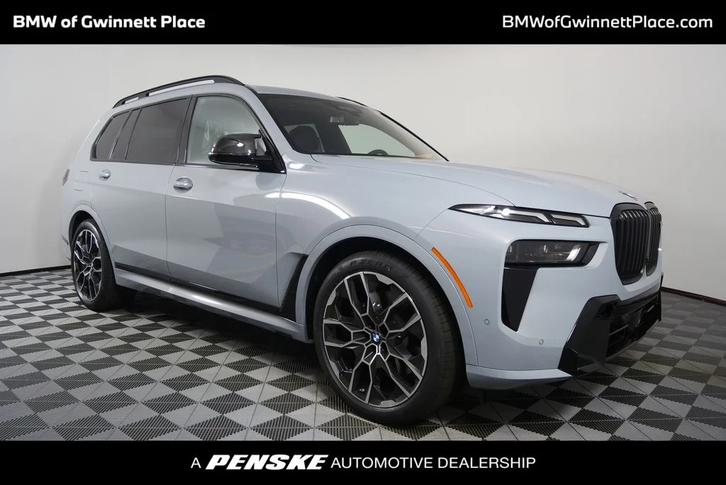 2026 BMW X7 M60i's photo