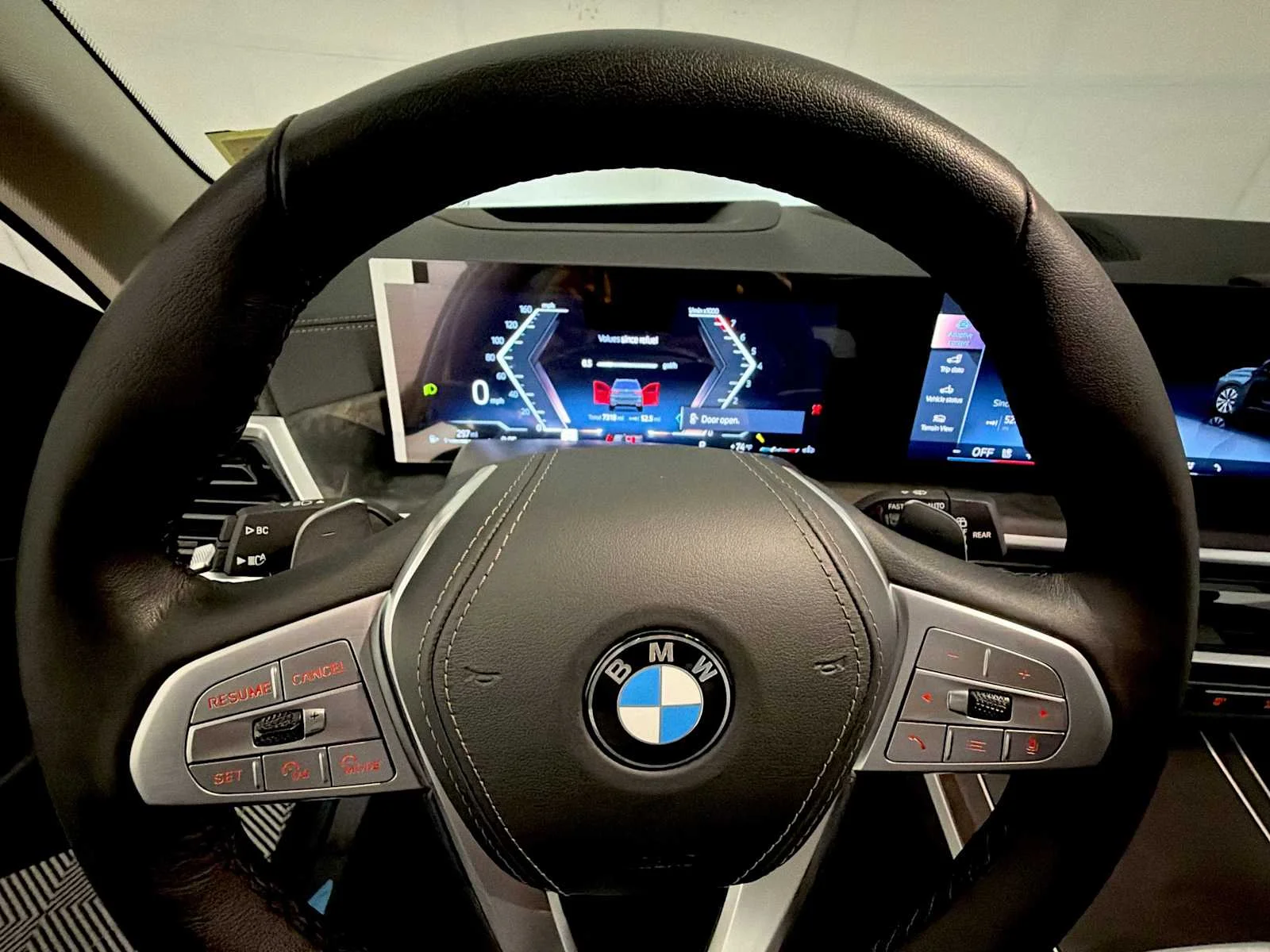 2026 BMW X7 40i - Photo 13