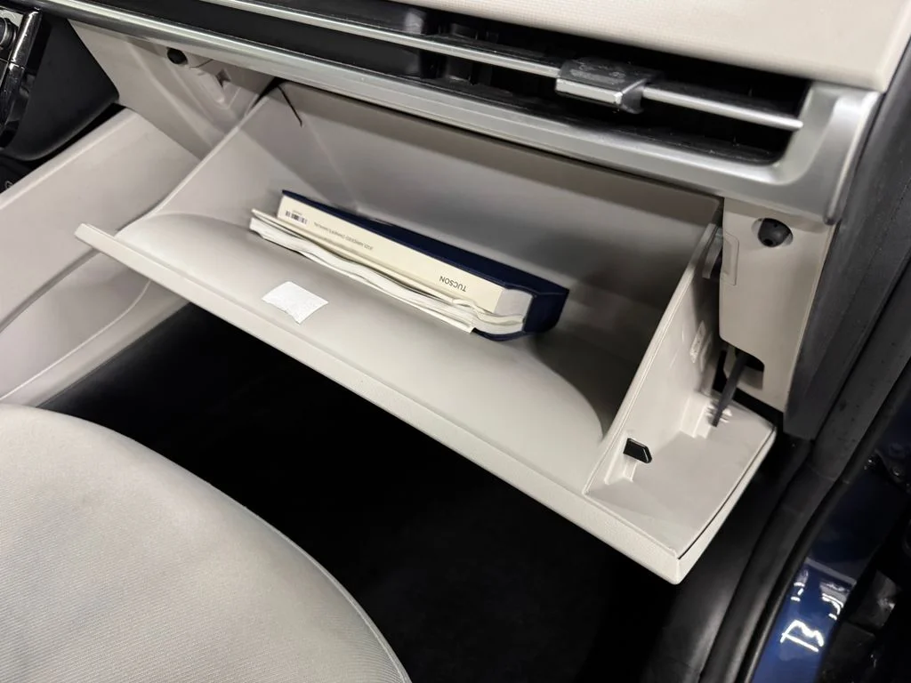 Used 2025 Blue Hyundai SEL image 26