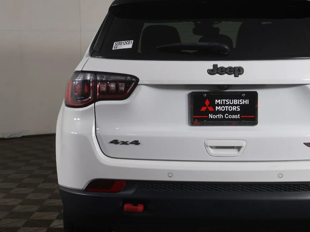 Used 2023 White Jeep Trailhawk image 13