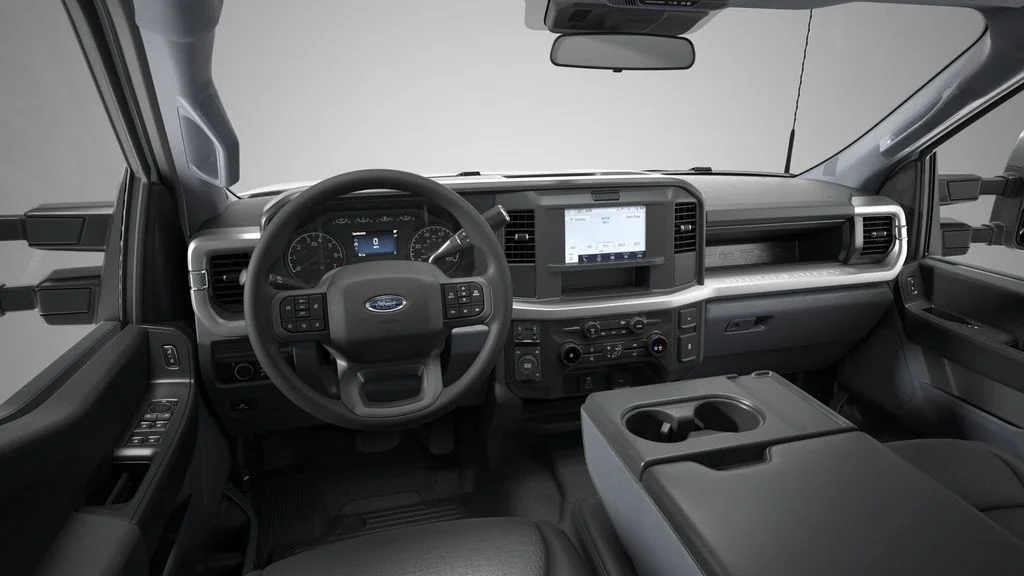 New 2026 Oxford White Ford XL image 5