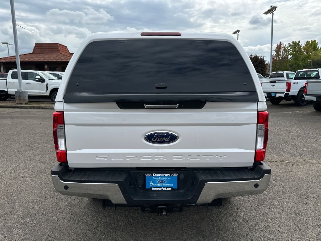 Used 2019 White Ford Lariat image 5