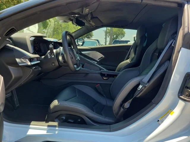 2024 Chevrolet Corvette 3LT - Photo 17