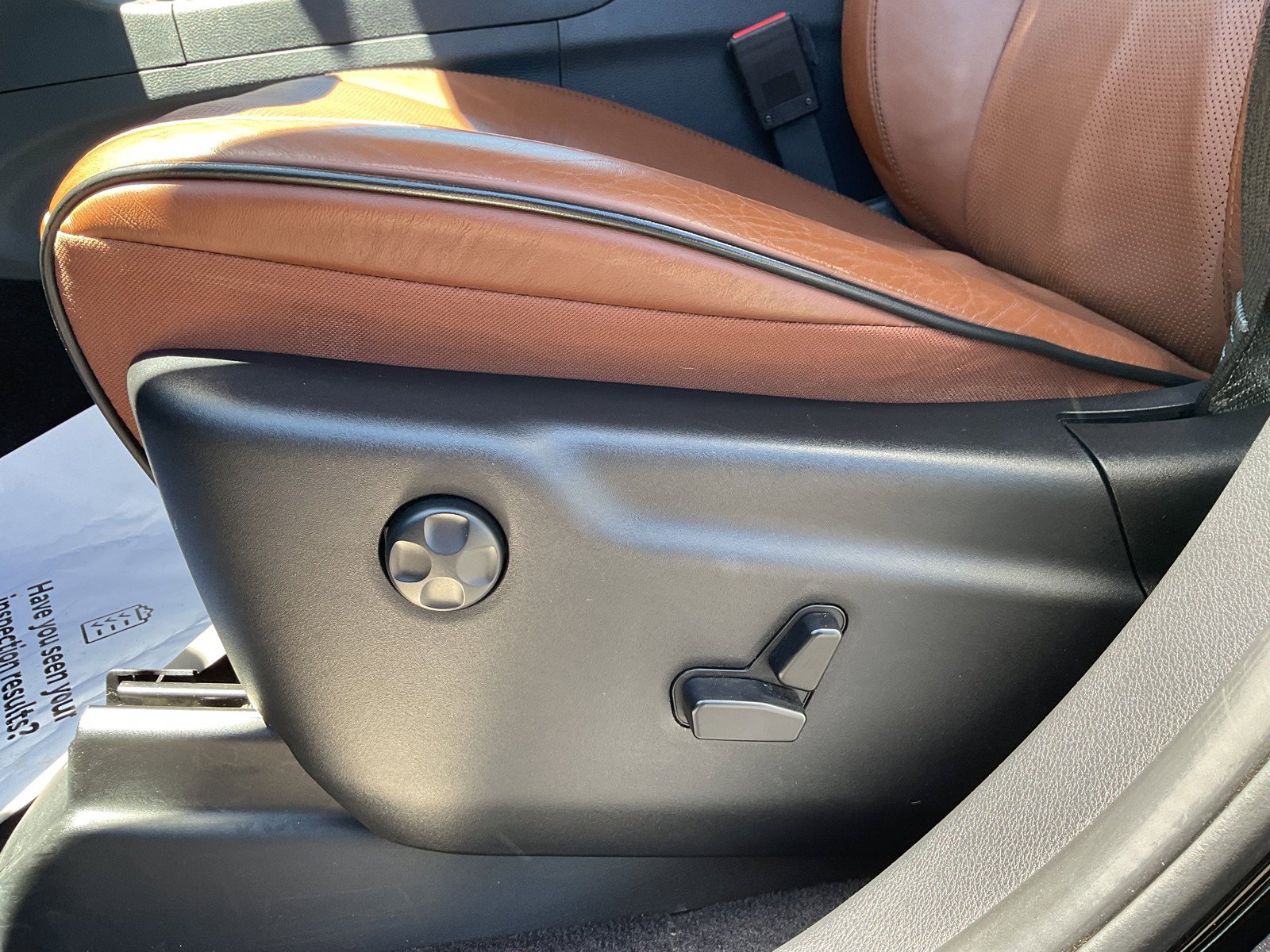 Used 2016 Brilliant Black Crystal Pearlcoat Jeep Summit image 18