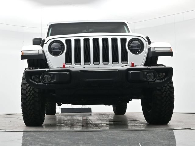 Used 2018 Bright White Clearcoat Jeep Rubicon image 22