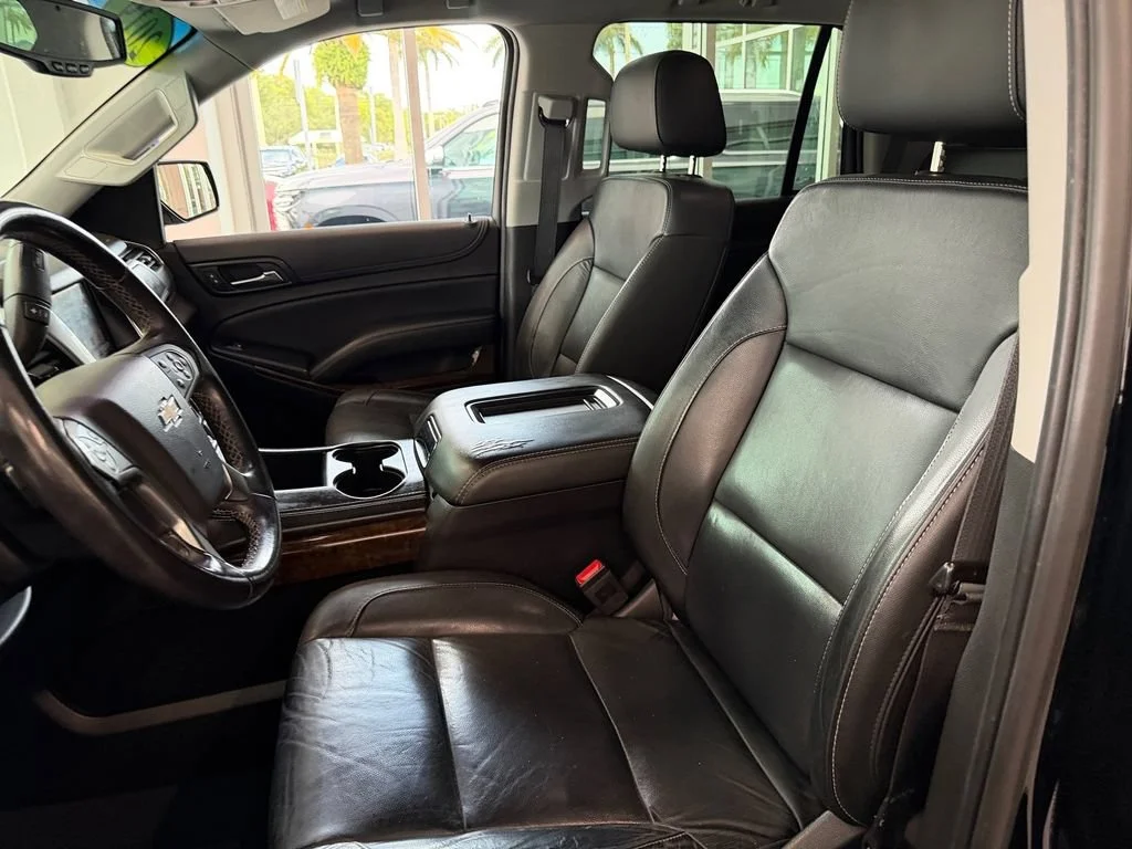 Used 2019 BLACK Chevrolet LT image 9