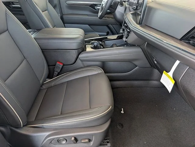 2026 Chevrolet Tahoe Premier - Photo 12