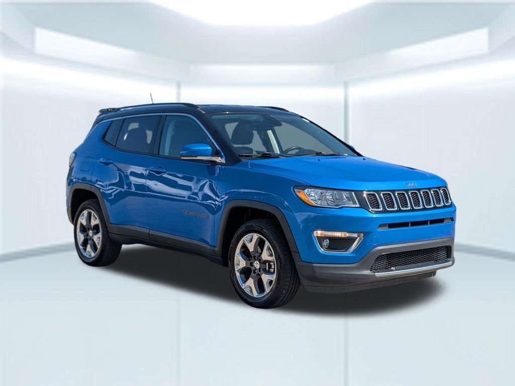 Used 2018 Blue Jeep Limited image 8