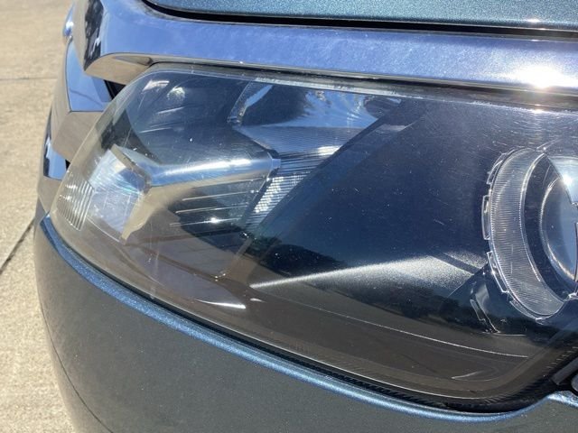 Used 2012 Blue Ford SE image 5