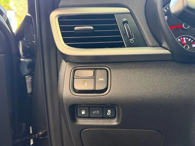 Used 2020 Gray Kia LX image 23