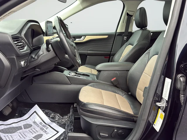 Used 2021 Blue Ford Titanium image 10