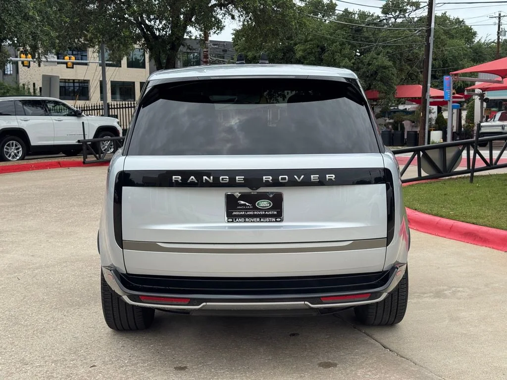 Certified Used 2023 Silver Land Rover SE image 8