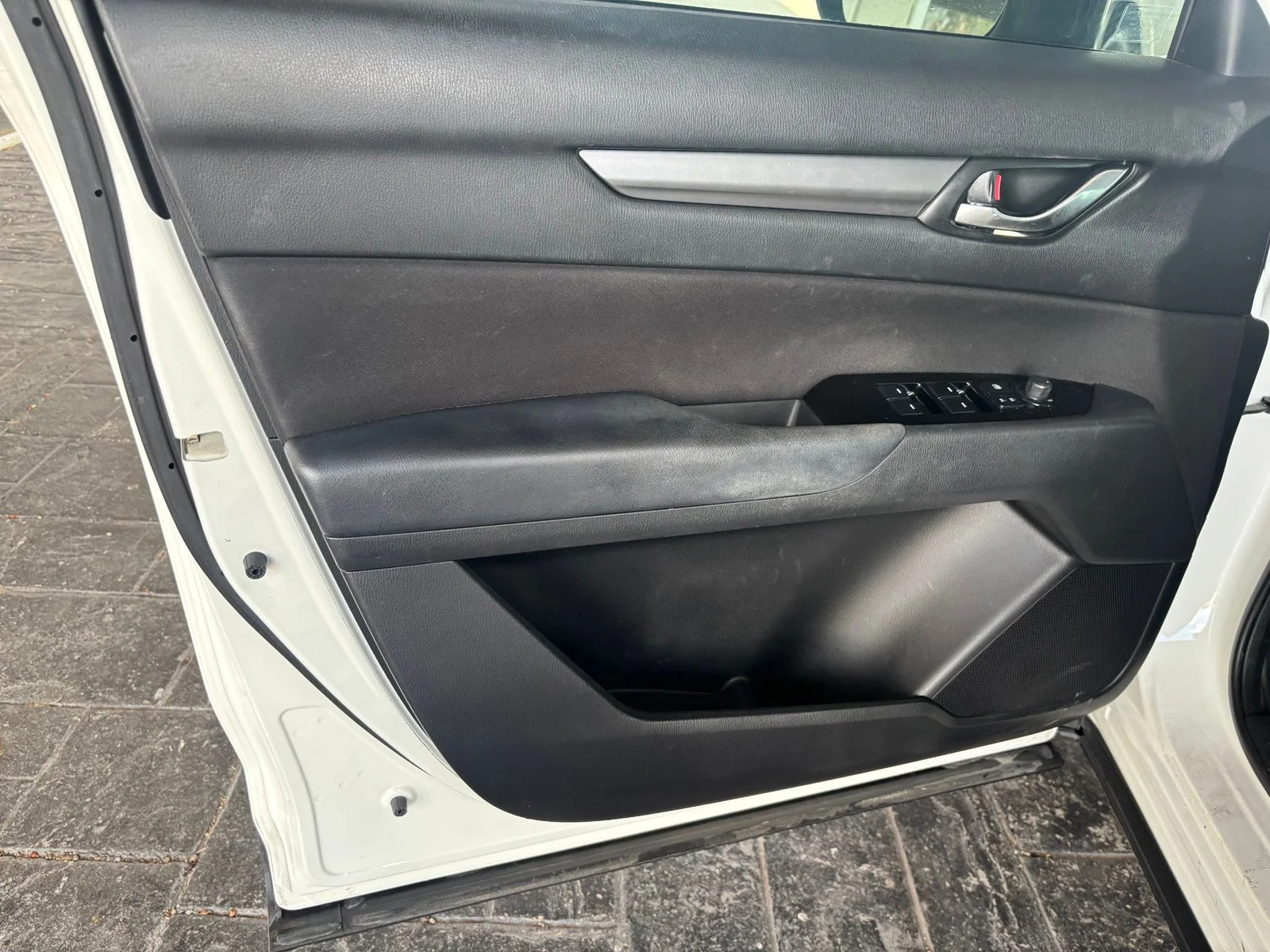 Used 2019 White Mazda Sport image 9