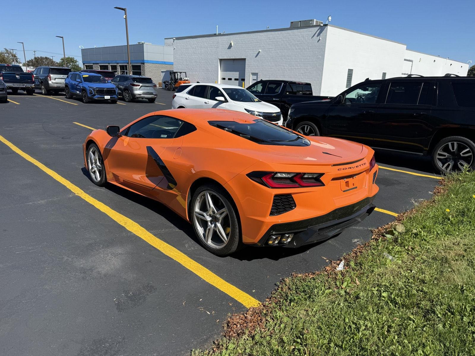 Used 2024 Amplify Orange Tintcoat Chevrolet 1LT image 4