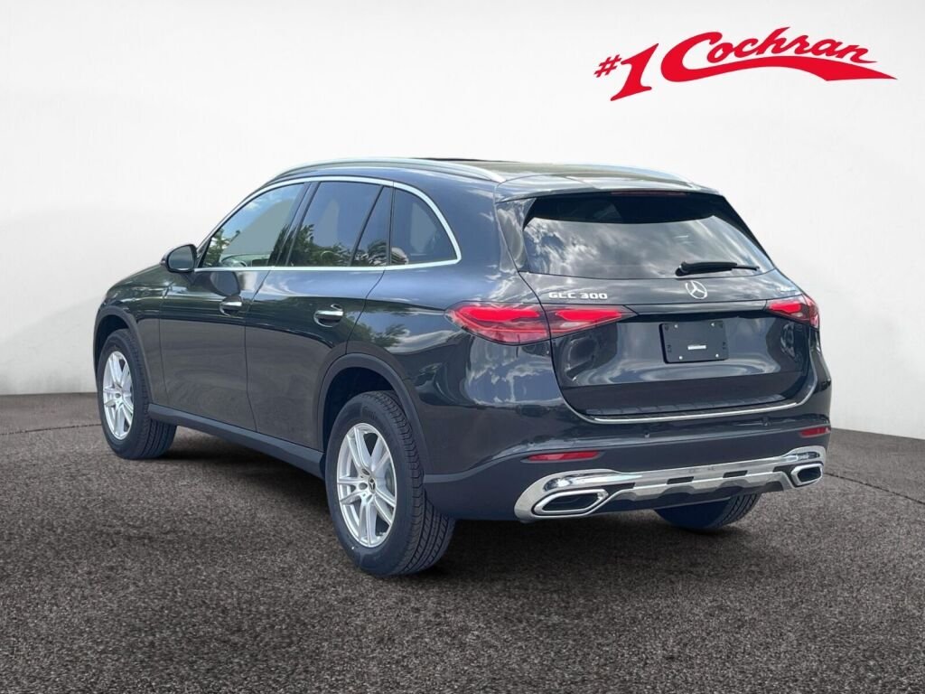 New 2026 Graphite Grey Metallic Mercedes-Benz GLC 300 image 9
