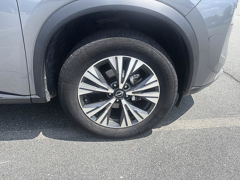 Used 2023 Gun Metallic Nissan SV image 11