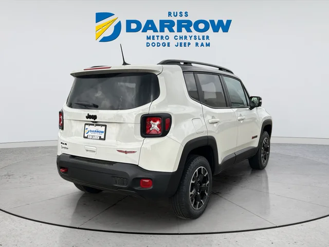 Used 2023 White Jeep Trailhawk image 5
