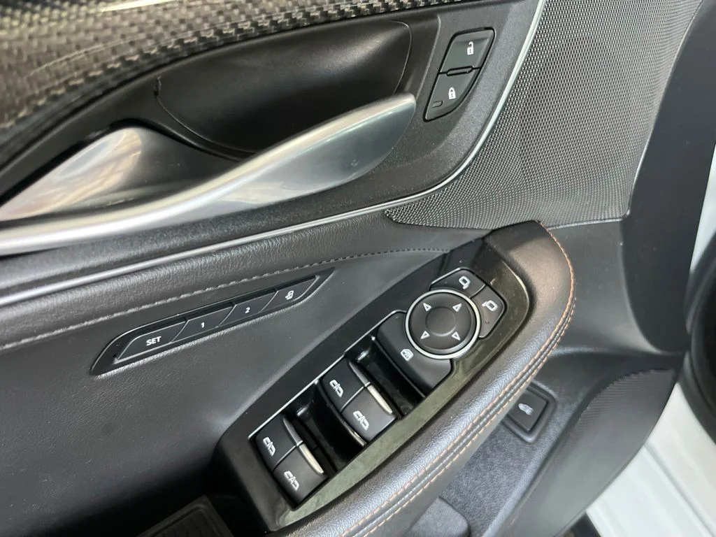 Used 2020 White Cadillac Sport image 5