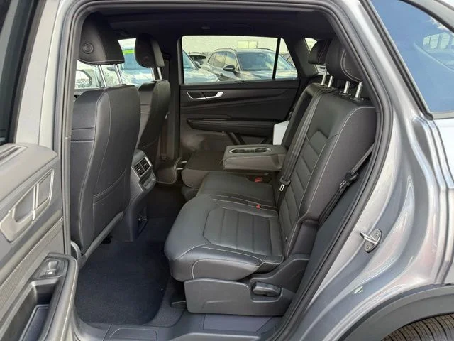 New 2026 Silver Mist Metallic Volkswagen 2.0T SEL R-Line Black image 10