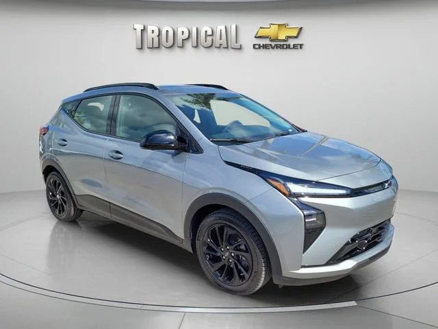 New 2027 Sterling Grey Metallic Chevrolet RS image 4