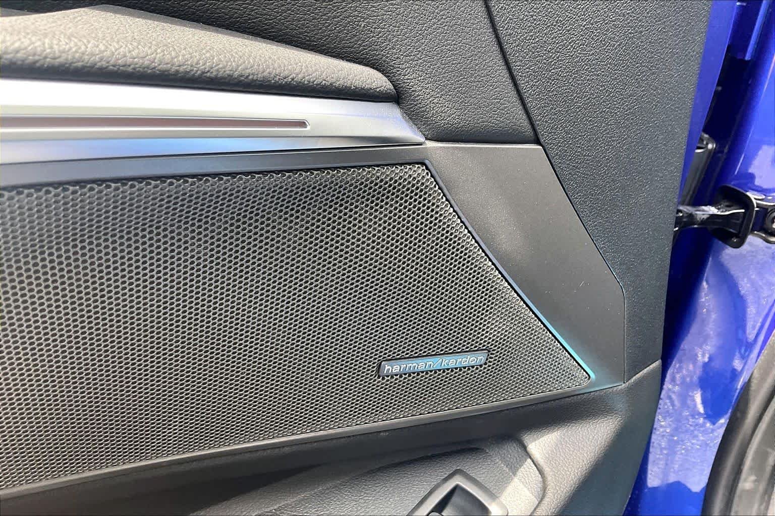 2026 BMW 3 Series 330i - Photo 37