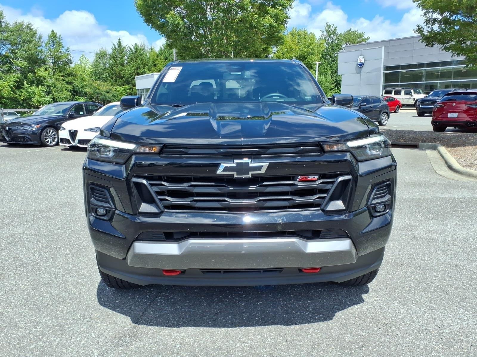 Used 2023 Black Chevrolet 4WD Z71 image 15
