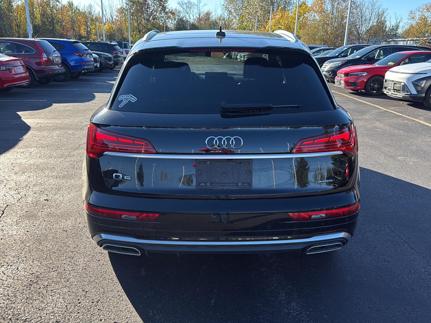 Used 2023 Mythos Black Metallic Audi S line Premium image 7