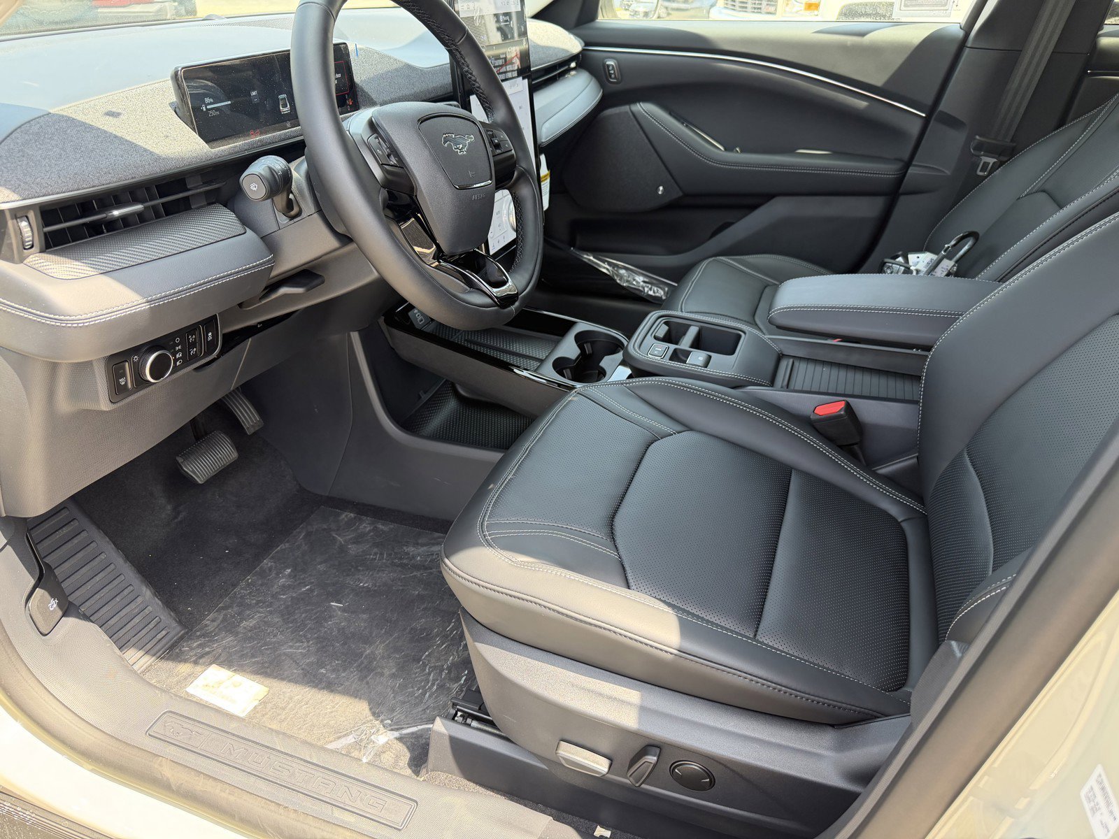 New 2026 Desert Sand Ford Premium image 18