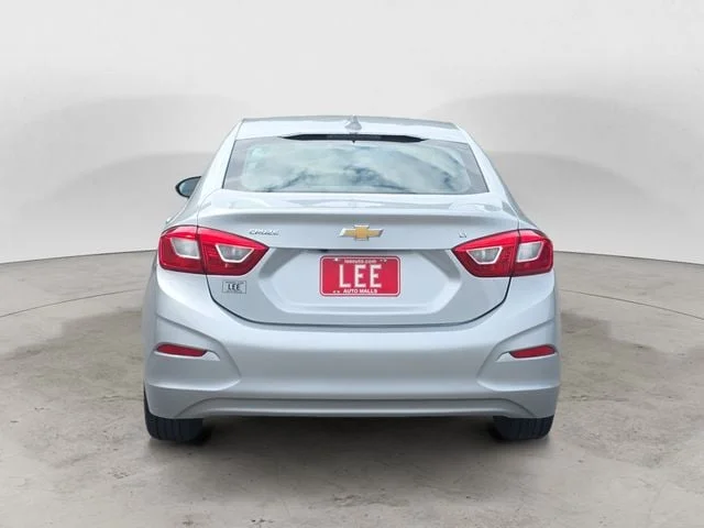 Used 2017 Silver Ice Chevrolet LT image 4