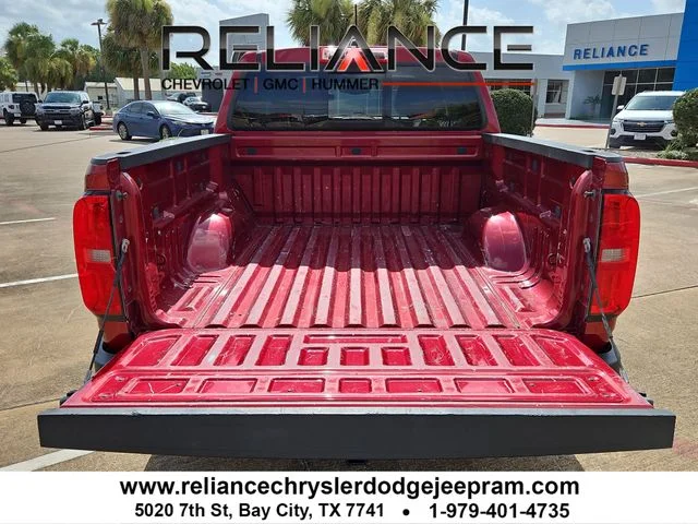 Used 2017 Red Chevrolet LT image 14