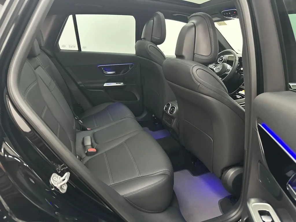 New 2026 Black Mercedes-Benz GLC 300 image 24